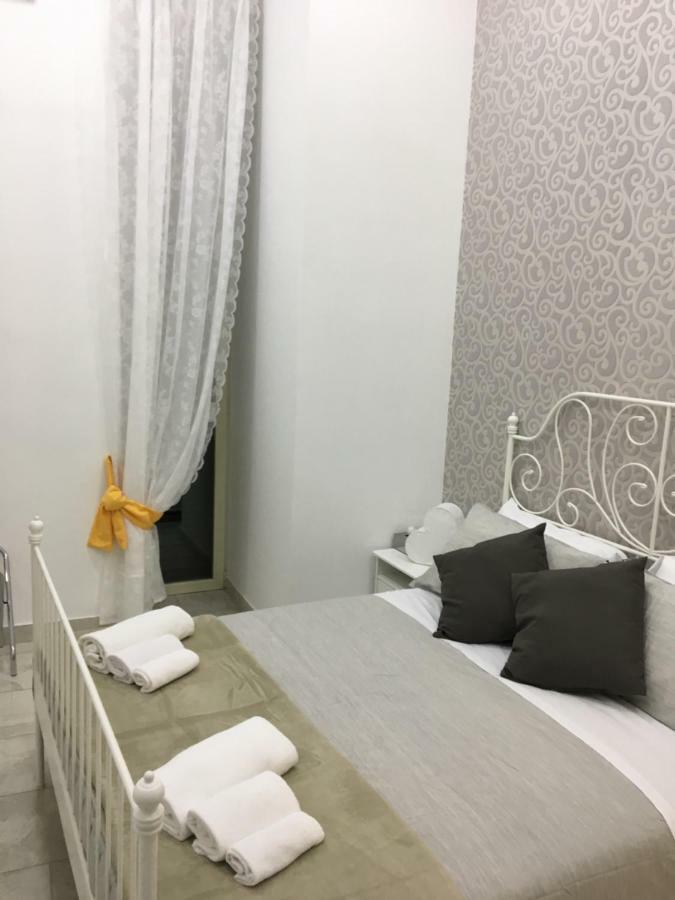 Hotel Il Cuore Di Napoli Exterior foto